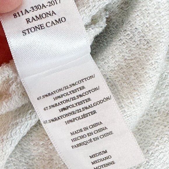 Rails Ramona Stone Camo Grey White Pullover Soft Sweatshirt Size Medium Womens - Picture 11 of 13